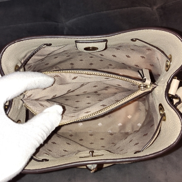 KATE SPADE MARTI MIXED DRAW-STRING BUCKET BAG BLUSH LEATHER & PLUSH FAUX FUR EUC - Picture 10 of 13